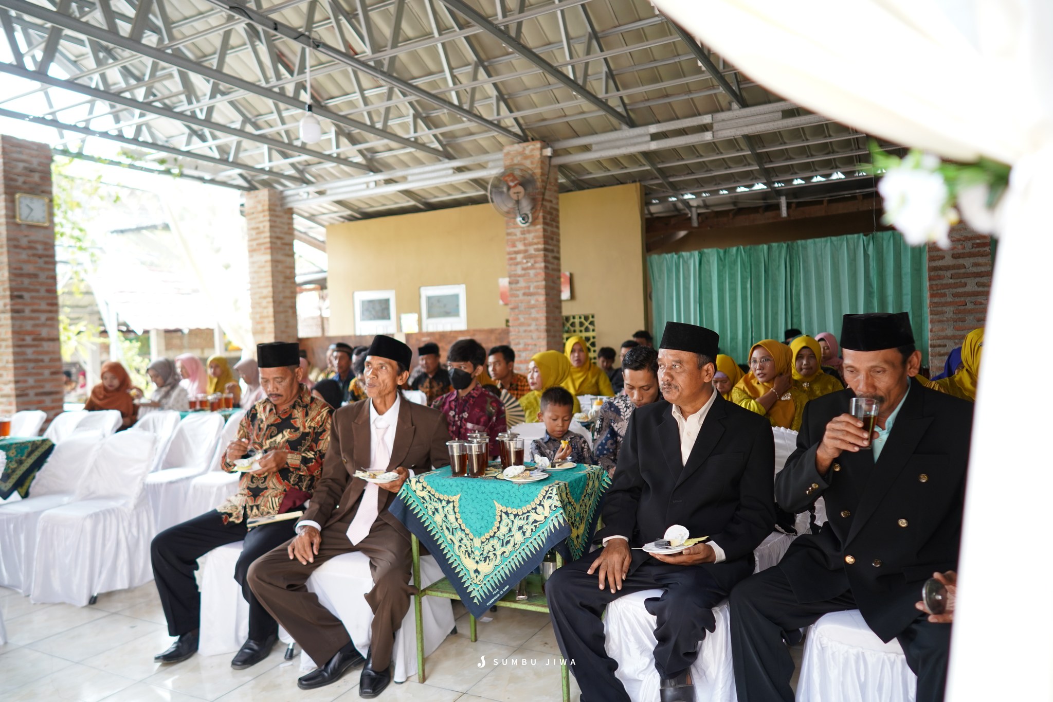 Reuni bersama di tempat gathering Sragen