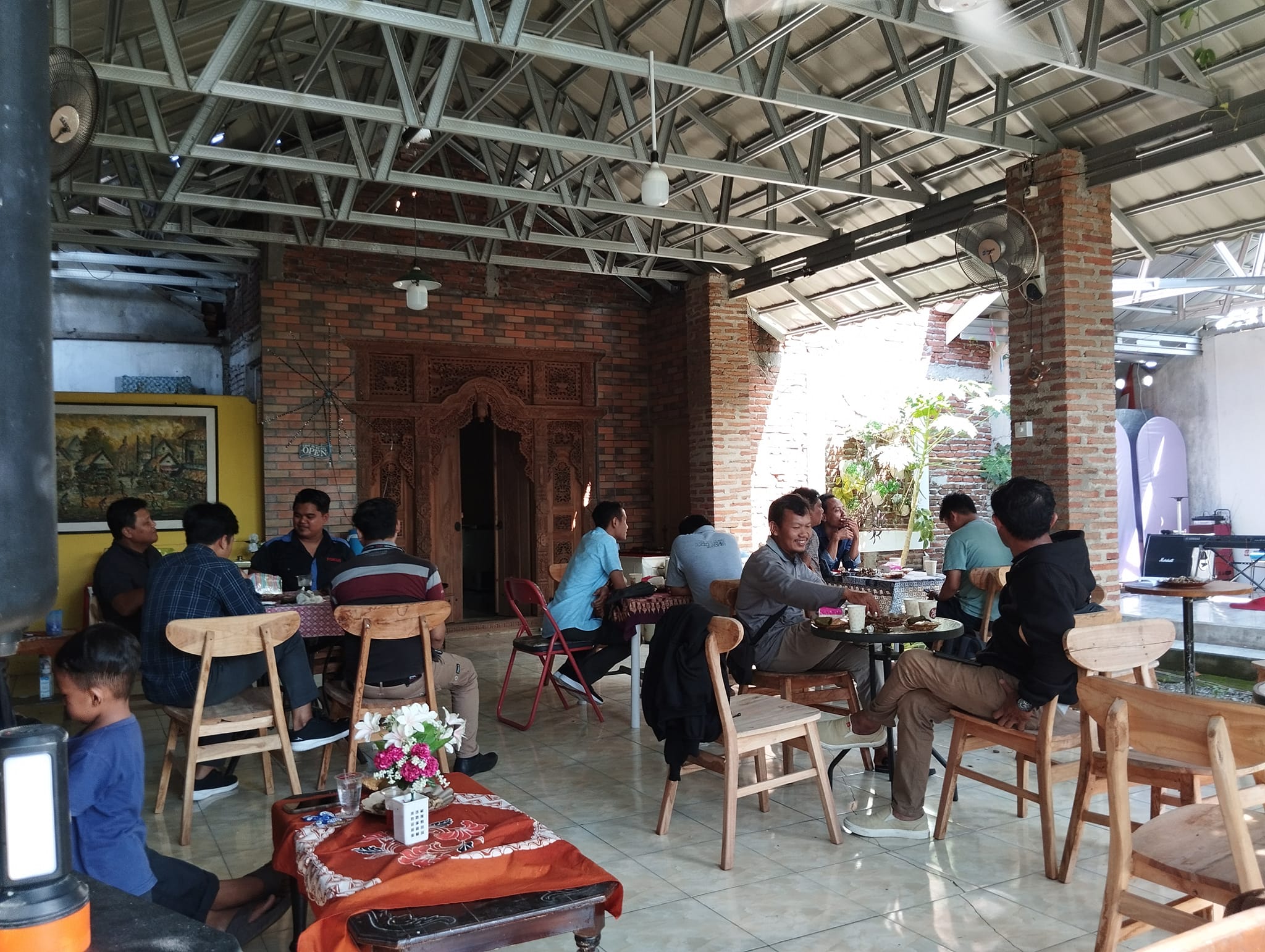 Momen syukuran di tempat gathering Sragen